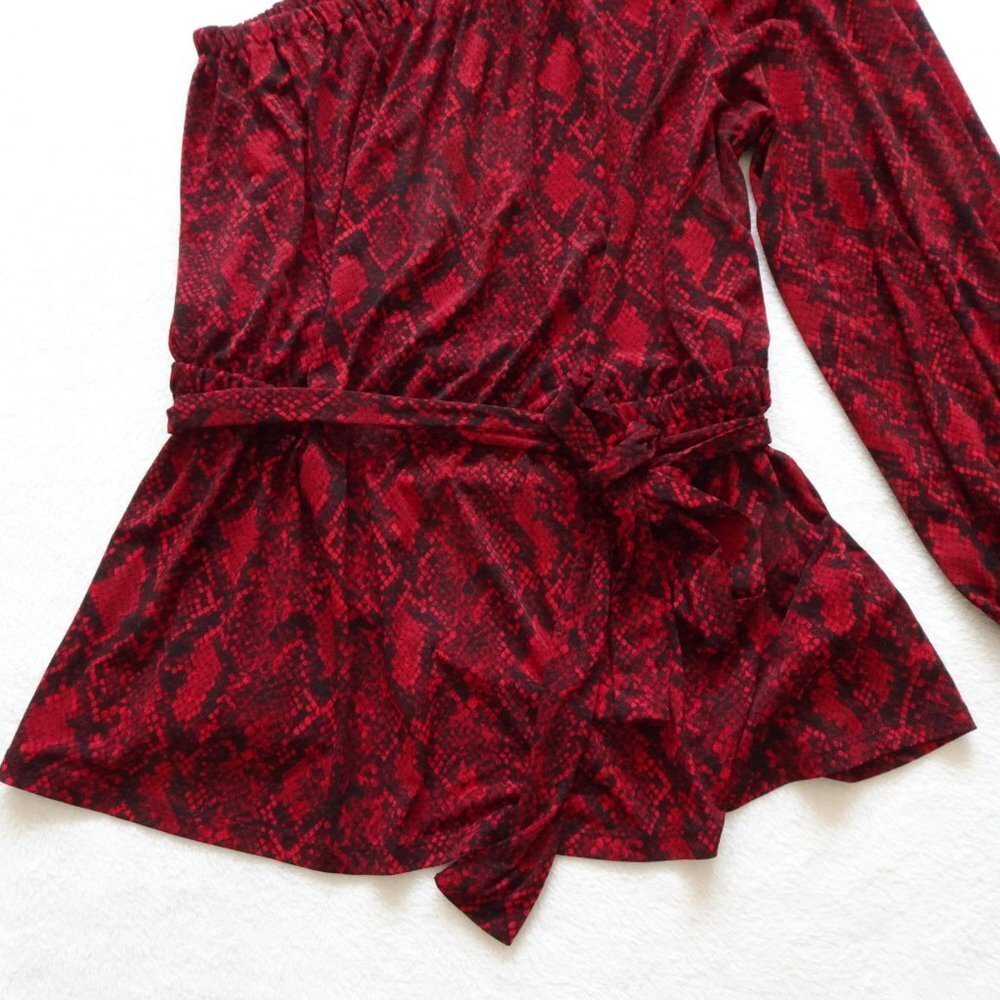 Michael Kors One Shoulder Top Women's Plus Size 2X Red Snake Print Belted - Picture 6 of 11